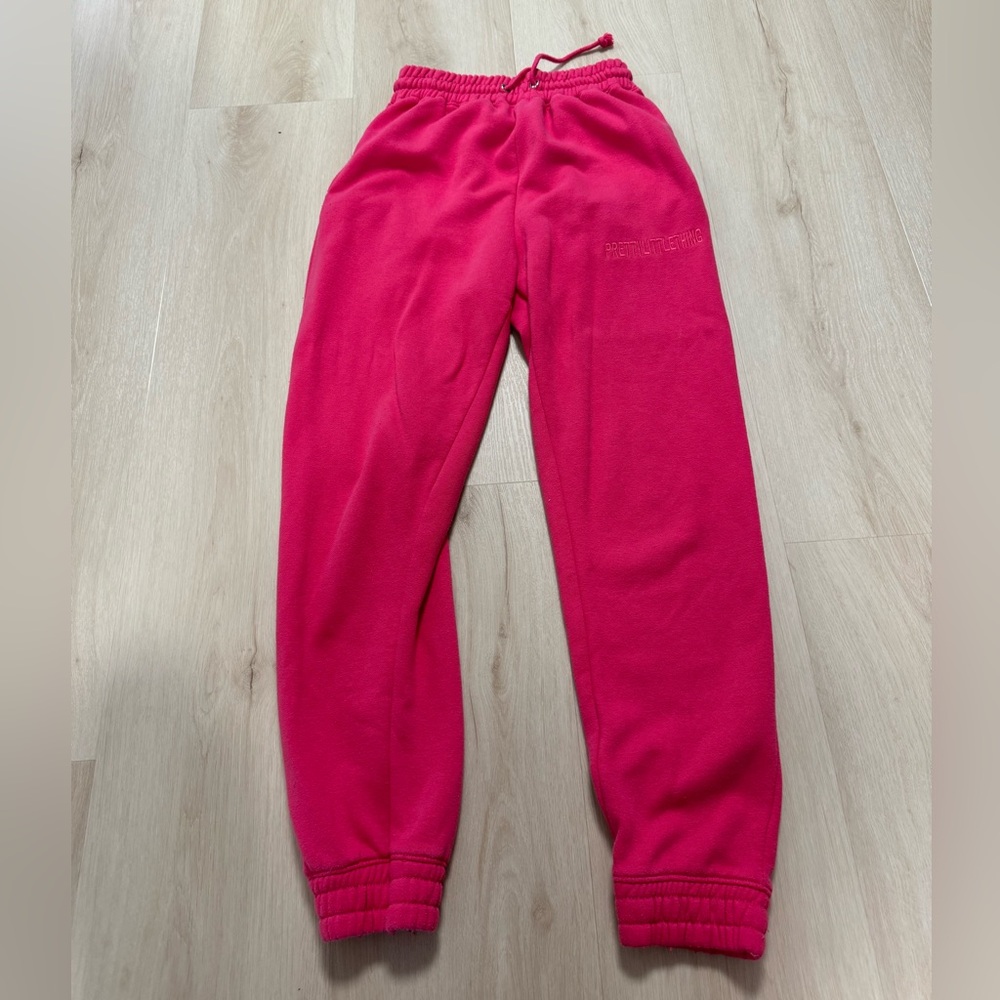 prettylittlething pink sweatpants